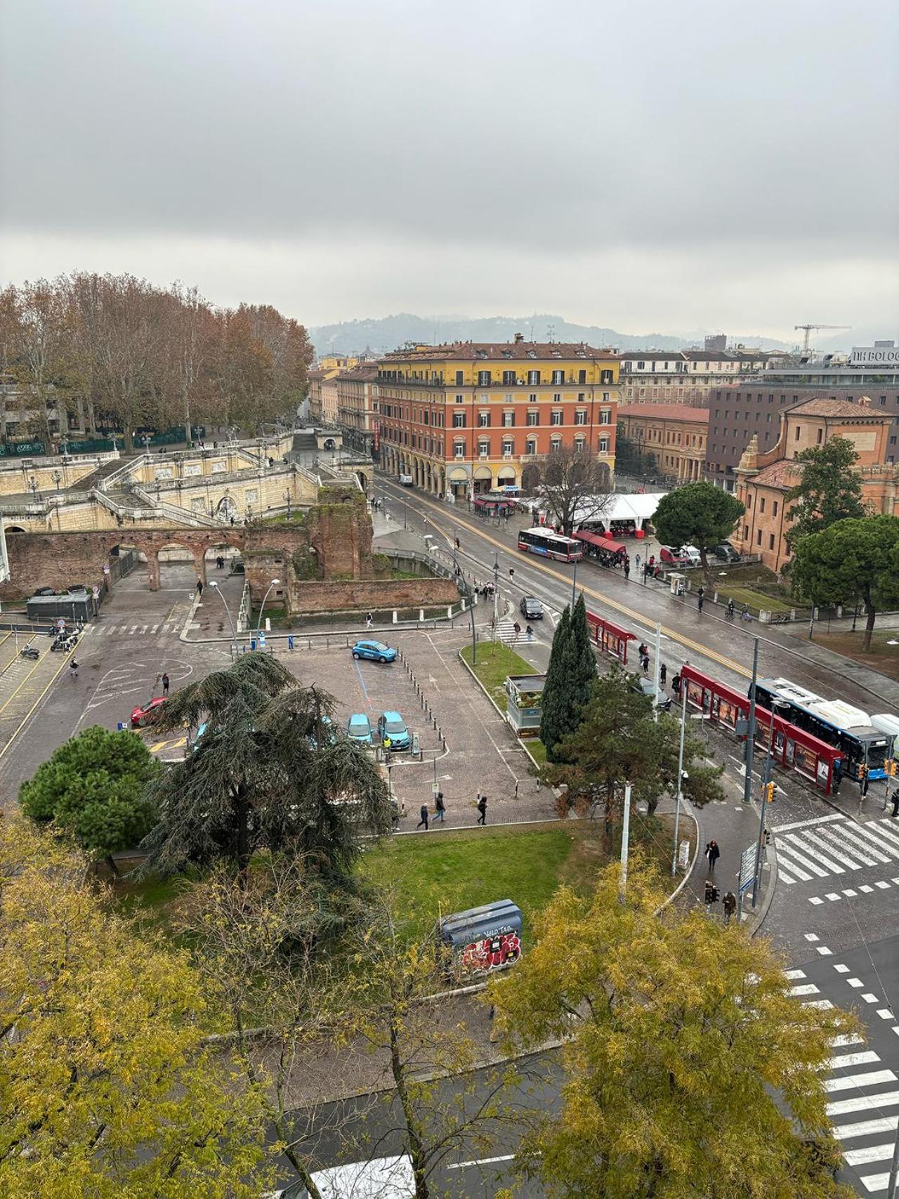Central Station Suite Bologna Bolonha Exterior foto